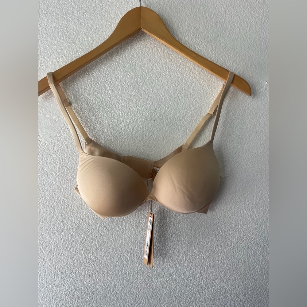 SKIMS Nude ultimate tear drop push-up Bra NWT